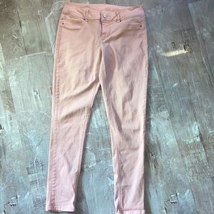 Maurice’s size M-R